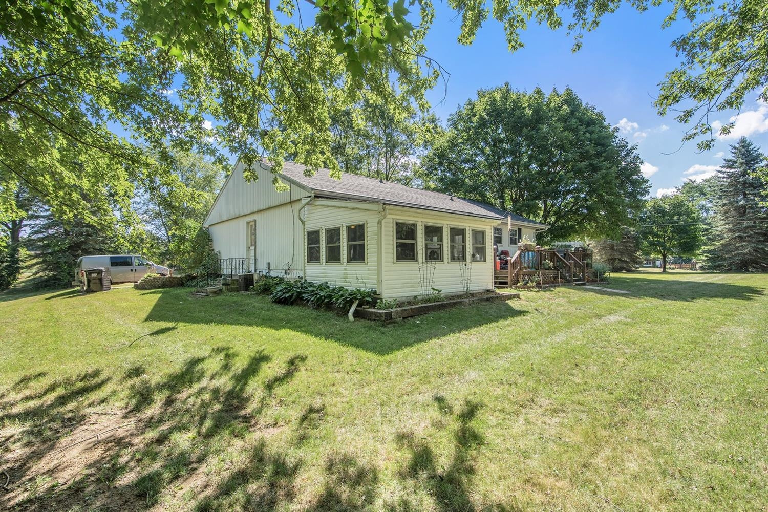 1890 Fox Road Jackson, MI 49201 - Photo 7 of 39 Photo 7