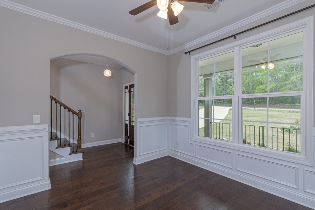 468 Valley Rescue Mission Road Hamilton, GA 31811 - Photo 4 of 29 Front room view to entryway