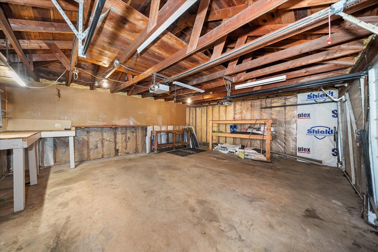 825 East Sanson Avenue Spokane, WA 99207 - Photo 18 of 23