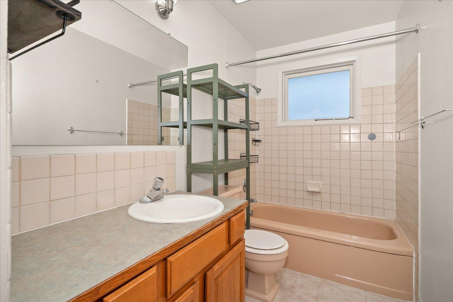 825 East Sanson Avenue Spokane, WA 99207 - Photo 9 of 23