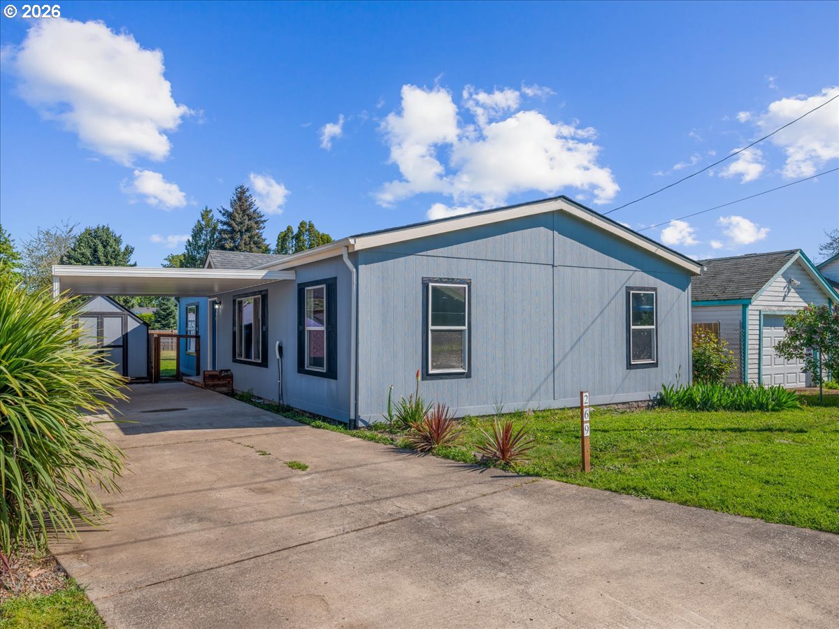 269 Church Street Jefferson, OR 97352 - Photo 2 of 23
