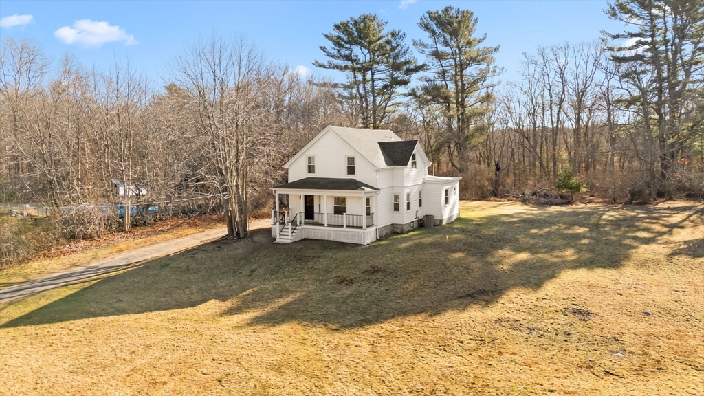 1809 Blossom Road Westport, MA 02790 - Photo 8 of 36 Gallery Image 8