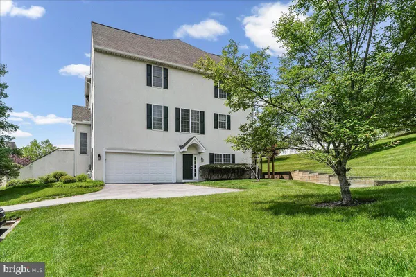 $599,900 | 706 Whispering Brooke Drive, Unit 706, Newtown Square, PA 19073