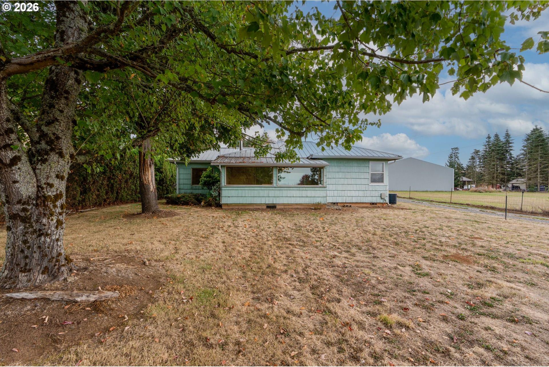 28900 Southeast Currin Road Estacada, OR 97023 - Photo 1 of 48 Gallery Image 1