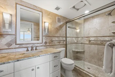 $449,000 | 6060 Shore Boulevard South, Unit 203, Gulfport, FL 33707