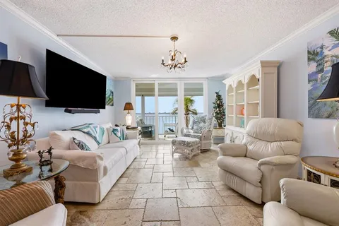 $449,000 | 6060 Shore Boulevard South, Unit 203, Gulfport, FL 33707