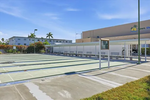 $449,000 | 6060 Shore Boulevard South, Unit 203, Gulfport, FL 33707