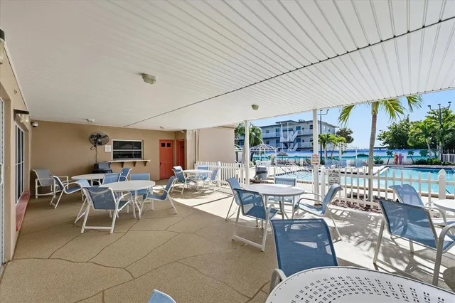 $449,000 | 6060 Shore Boulevard South, Unit 203, Gulfport, FL 33707