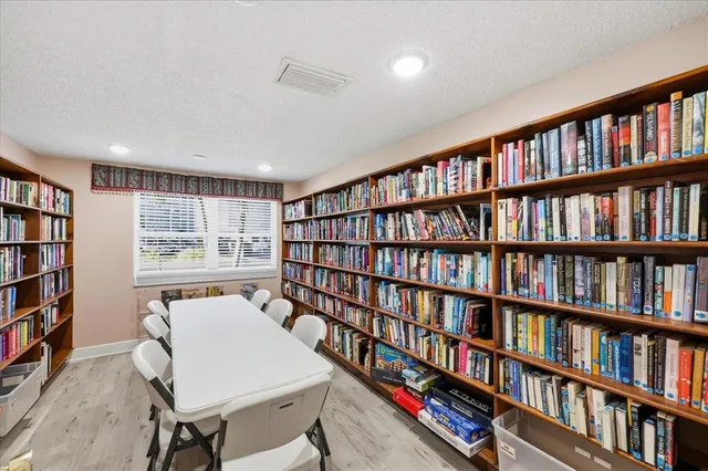 $449,000 | 6060 Shore Boulevard South, Unit 203, Gulfport, FL 33707