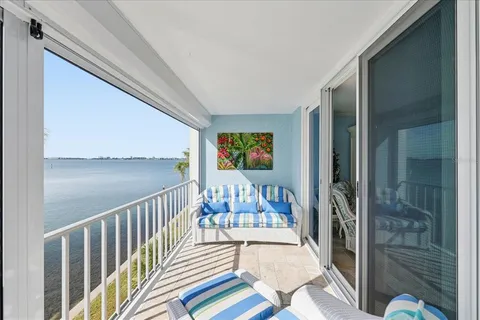 $449,000 | 6060 Shore Boulevard South, Unit 203, Gulfport, FL 33707