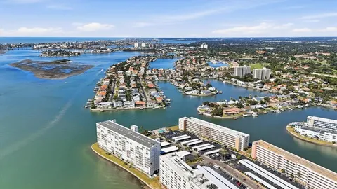 $449,000 | 6060 Shore Boulevard South, Unit 203, Gulfport, FL 33707