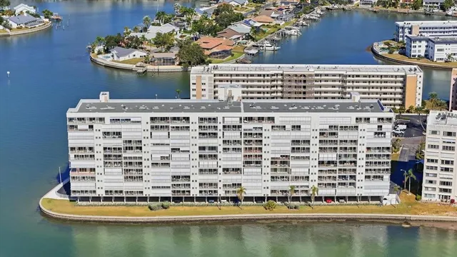 $449,000 | 6060 Shore Boulevard South, Unit 203, Gulfport, FL 33707