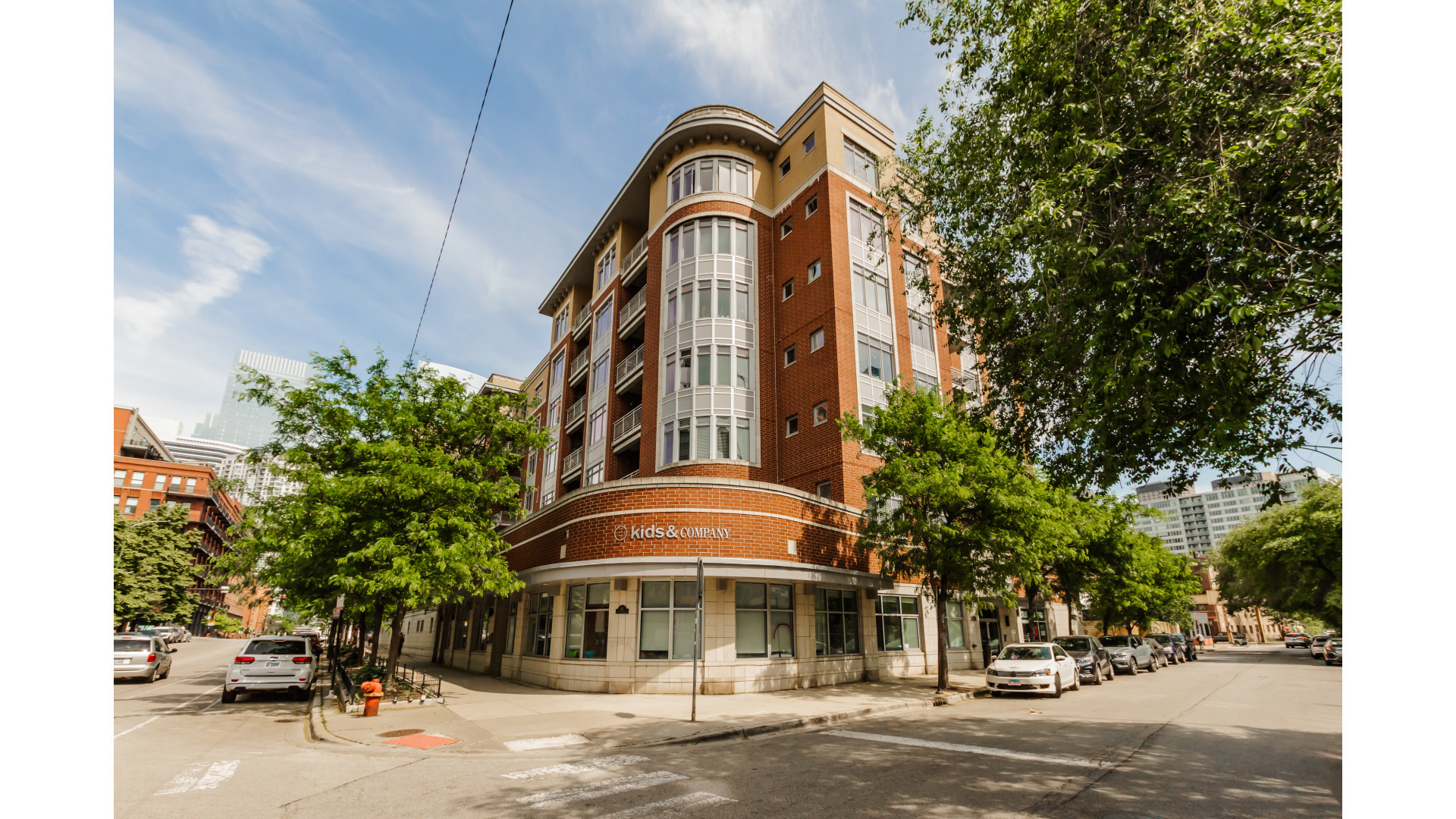 657 West Fulton Street, Unit 412 Chicago, IL 60661 - Photo 1 of 25 a front view of a building with street view