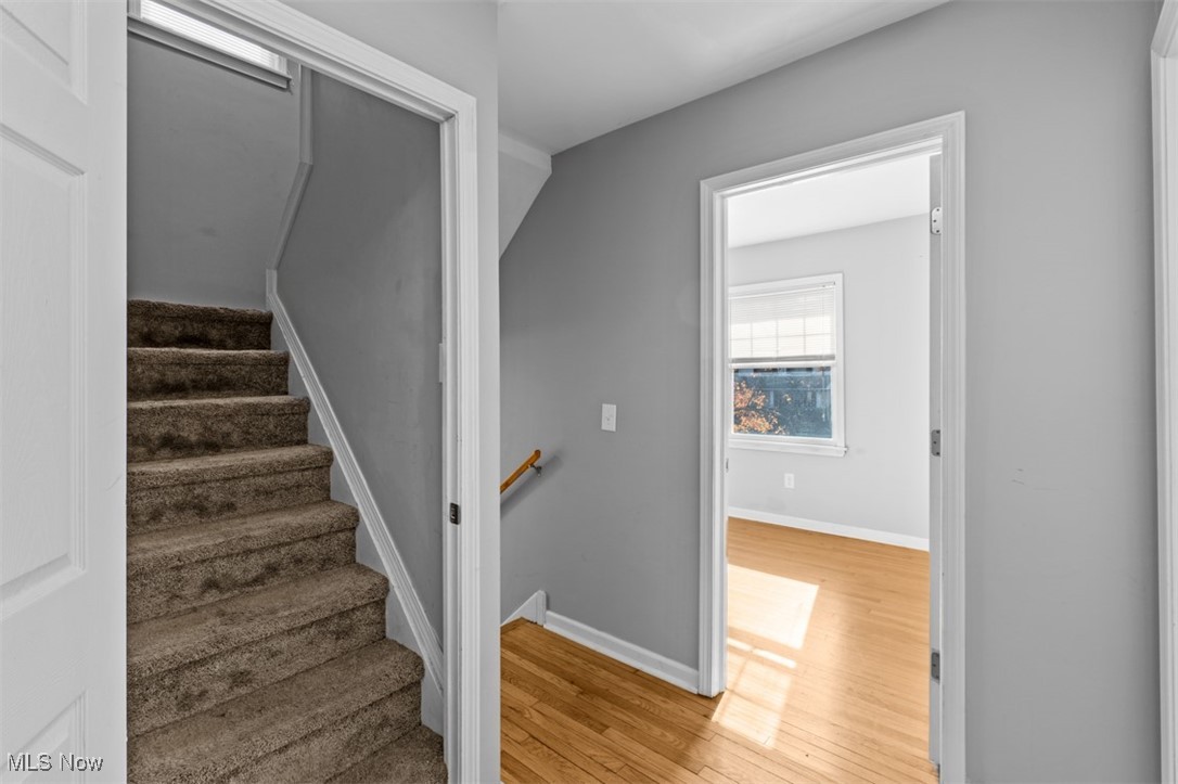 3833 Montevista Road Cleveland, OH 44121 - Photo 36 of 44