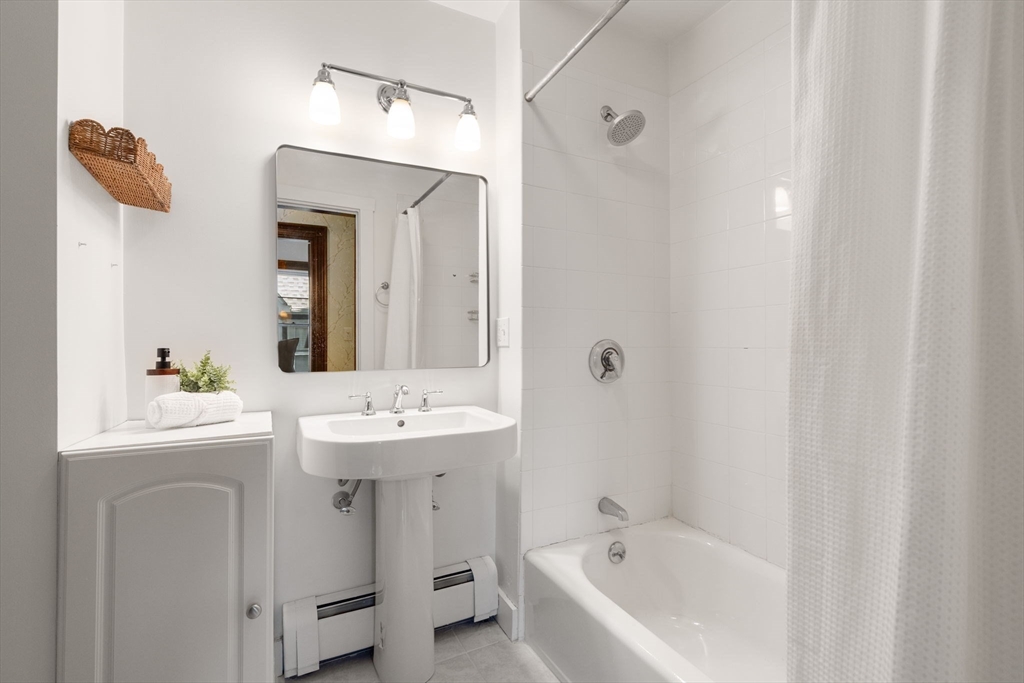20 Mellen Street, Unit 2 Boston, MA 02124 - Photo 17 of 20