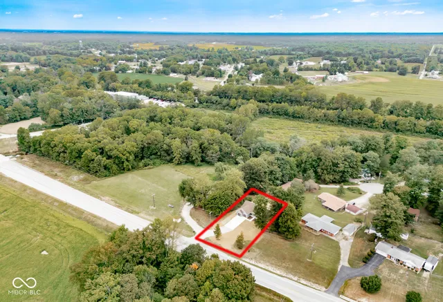 $295,000 | 6530 West Us Highway, North Vernon, IN 47265
