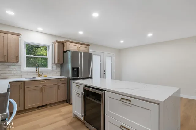 $295,000 | 6530 West Us Highway, North Vernon, IN 47265