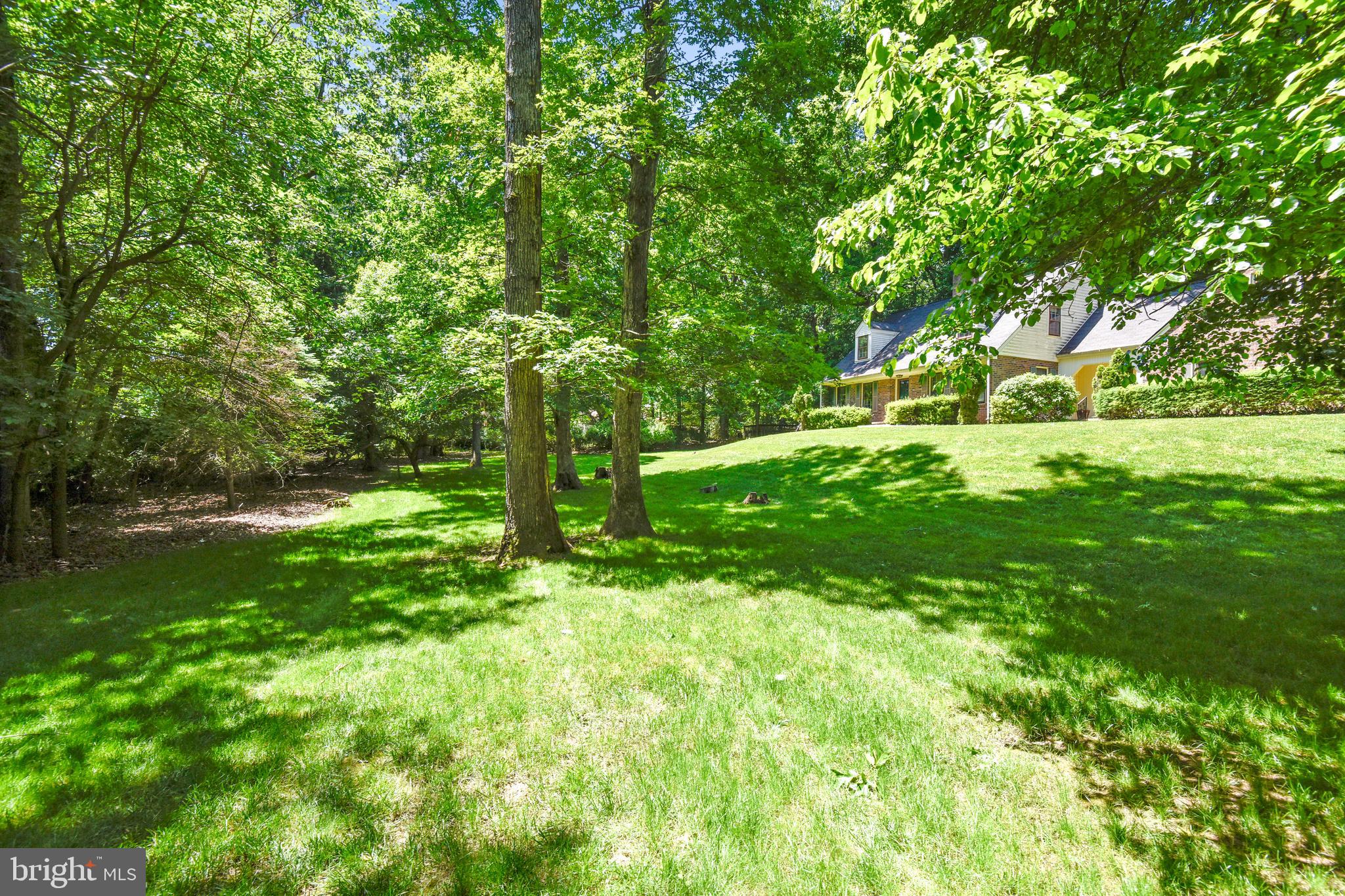 11342 Vale Road Oakton, VA 22124 - Photo 2 of 34 Over an Acre... Renovate or Build... SOLD "As Is"