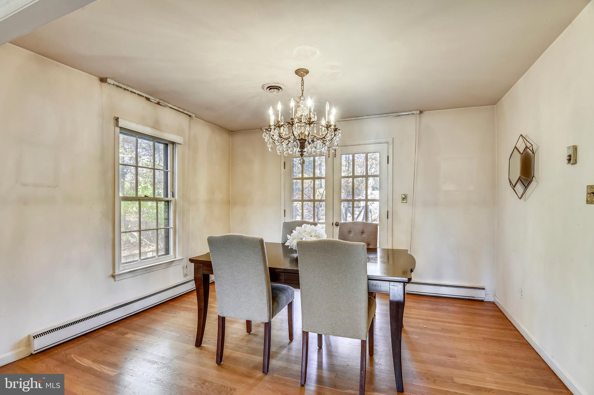 11342 Vale Road Oakton, VA 22124 - Photo 7 of 34 Dining Room with French Doors to Terrace.