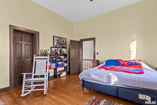 $149,900 | 203 West Sheridan Road, Petersburg, IL 62675