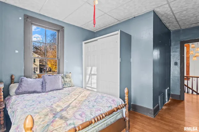 $149,900 | 203 West Sheridan Road, Petersburg, IL 62675