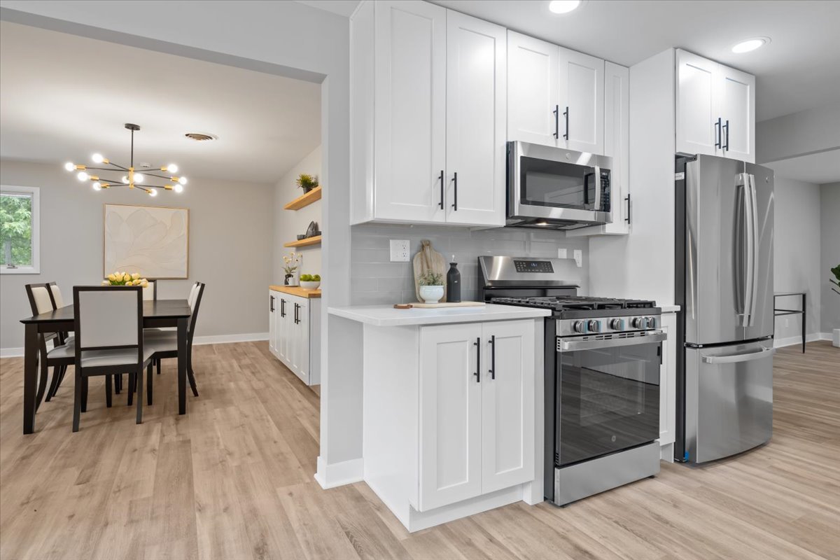 21547 South Nadia Drive Shorewood, IL 60404 - Photo 11 of 39