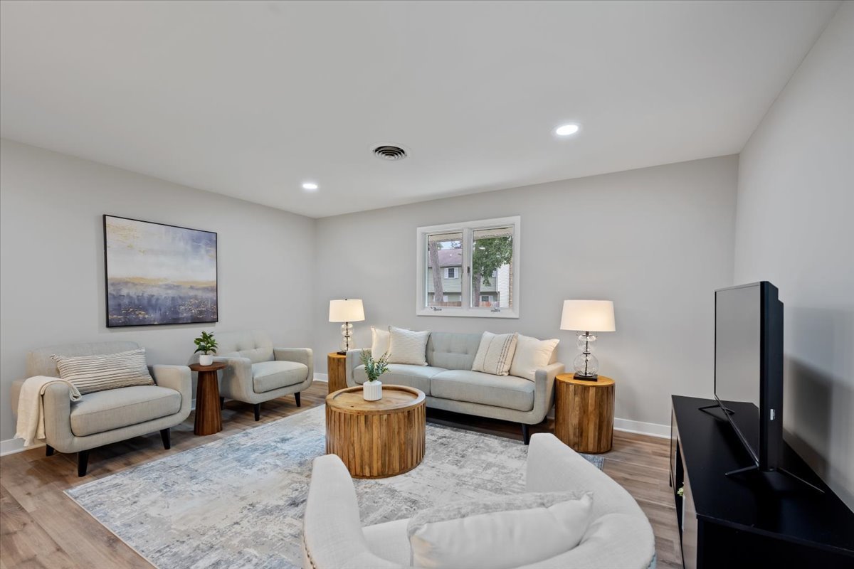 21547 South Nadia Drive Shorewood, IL 60404 - Photo 17 of 39