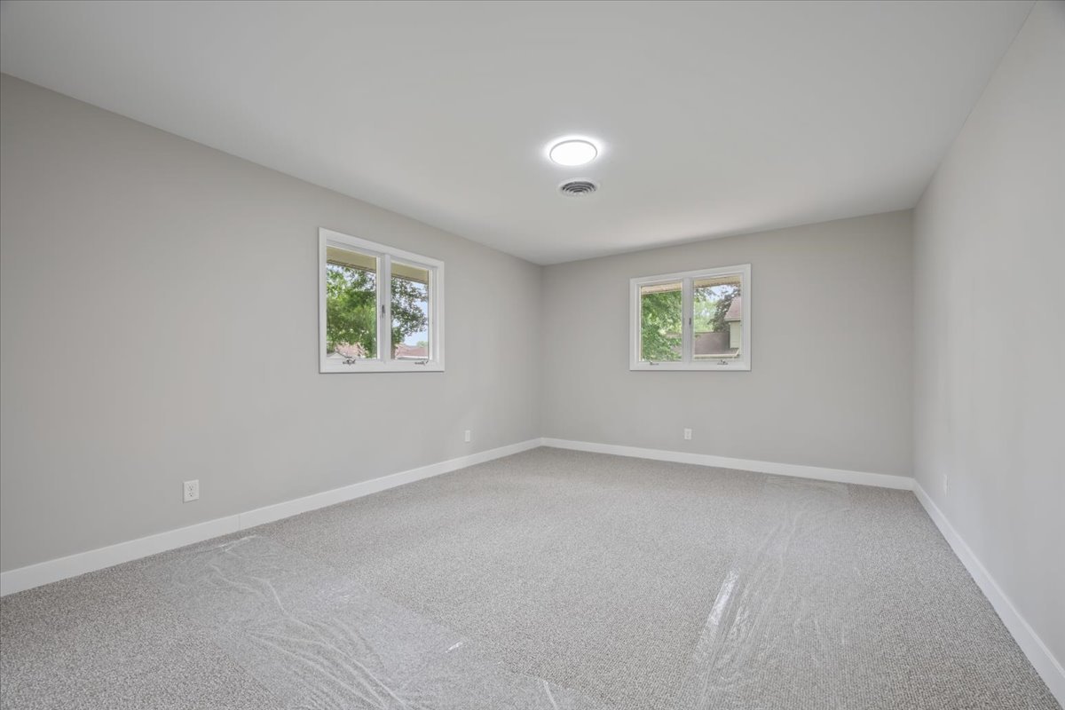 21547 South Nadia Drive Shorewood, IL 60404 - Photo 19 of 39