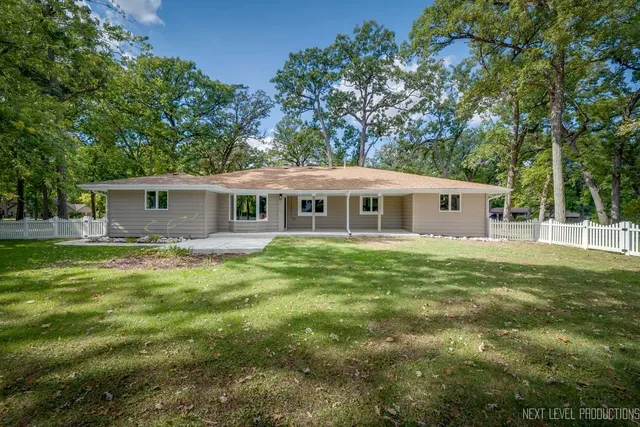 $489,000 | 21547 South Nadia Drive, Shorewood, IL 60404