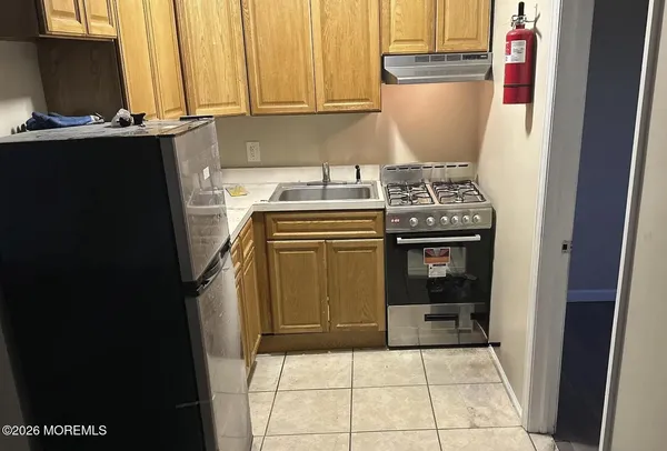 $1,950 | 39 Sampson Avenue, Unit 7, Seaside Heights, NJ 08751