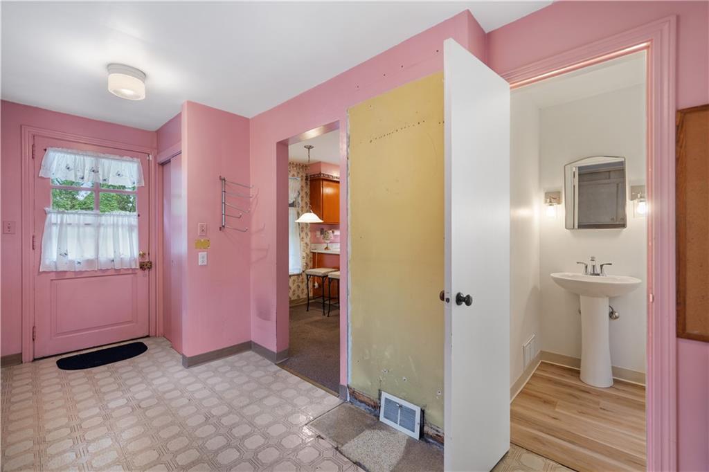 504 Edgewood Road Pittsburgh, PA 15221 - Photo 23 of 47 Gallery Image 23