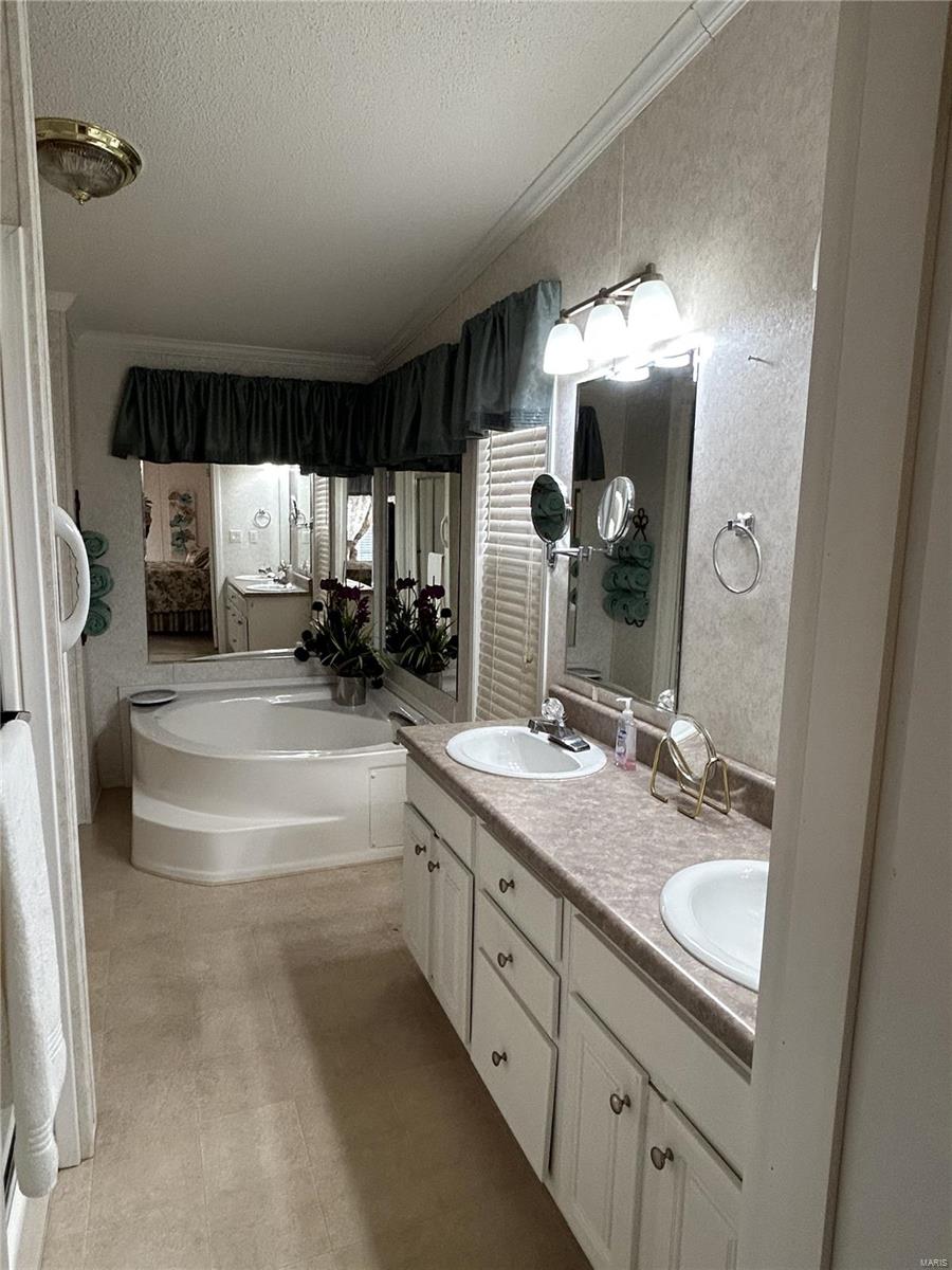 17531 Division Street Kennett, MO 63857 - Photo 20 of 24