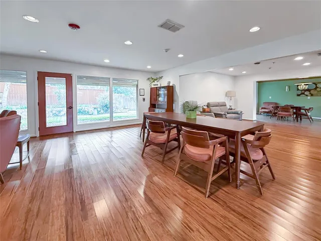 $675,000 | 921 Northwest 9th Street, Grand Prairie, TX 75050