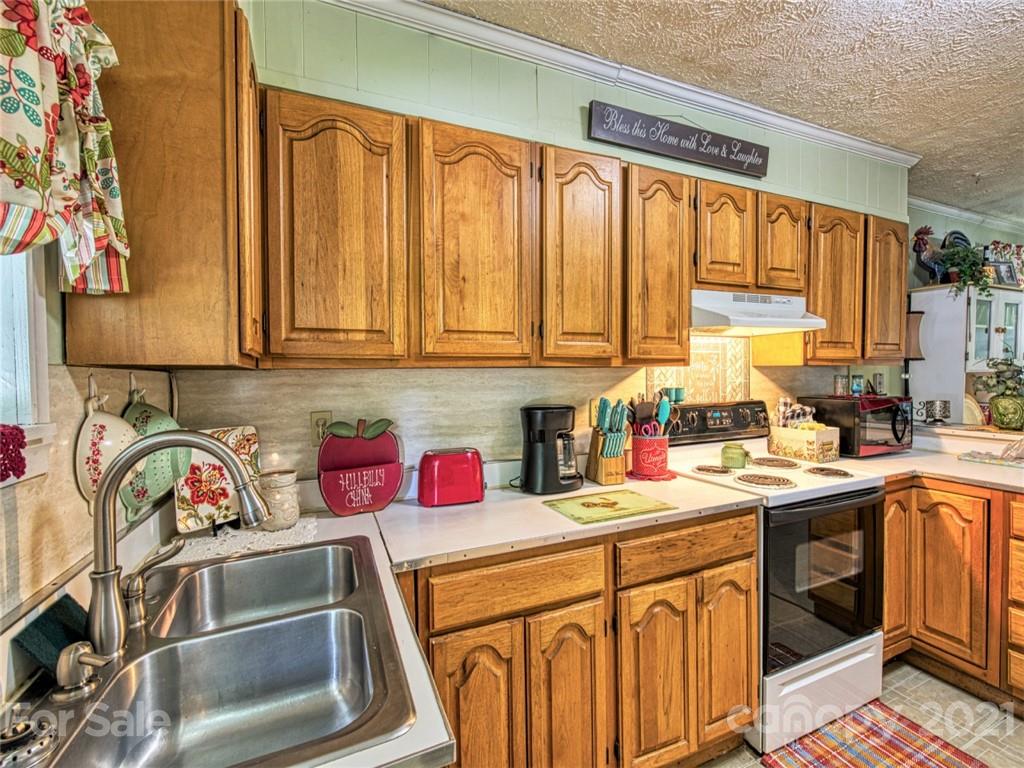 23 Newfound Road Asheville, NC 28806 - Photo 20 of 38 Gallery Image 20