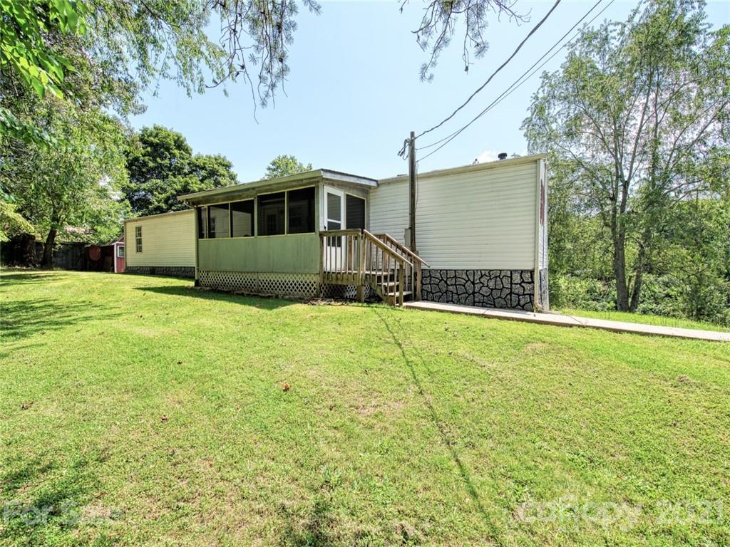23 Newfound Road Asheville, NC 28806 - Photo 36 of 38 Gallery Image 36