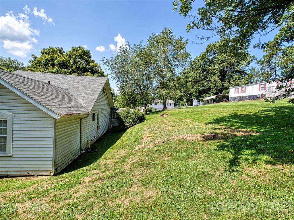 23 Newfound Road Asheville, NC 28806 - Photo 9 of 38 Gallery Image 9
