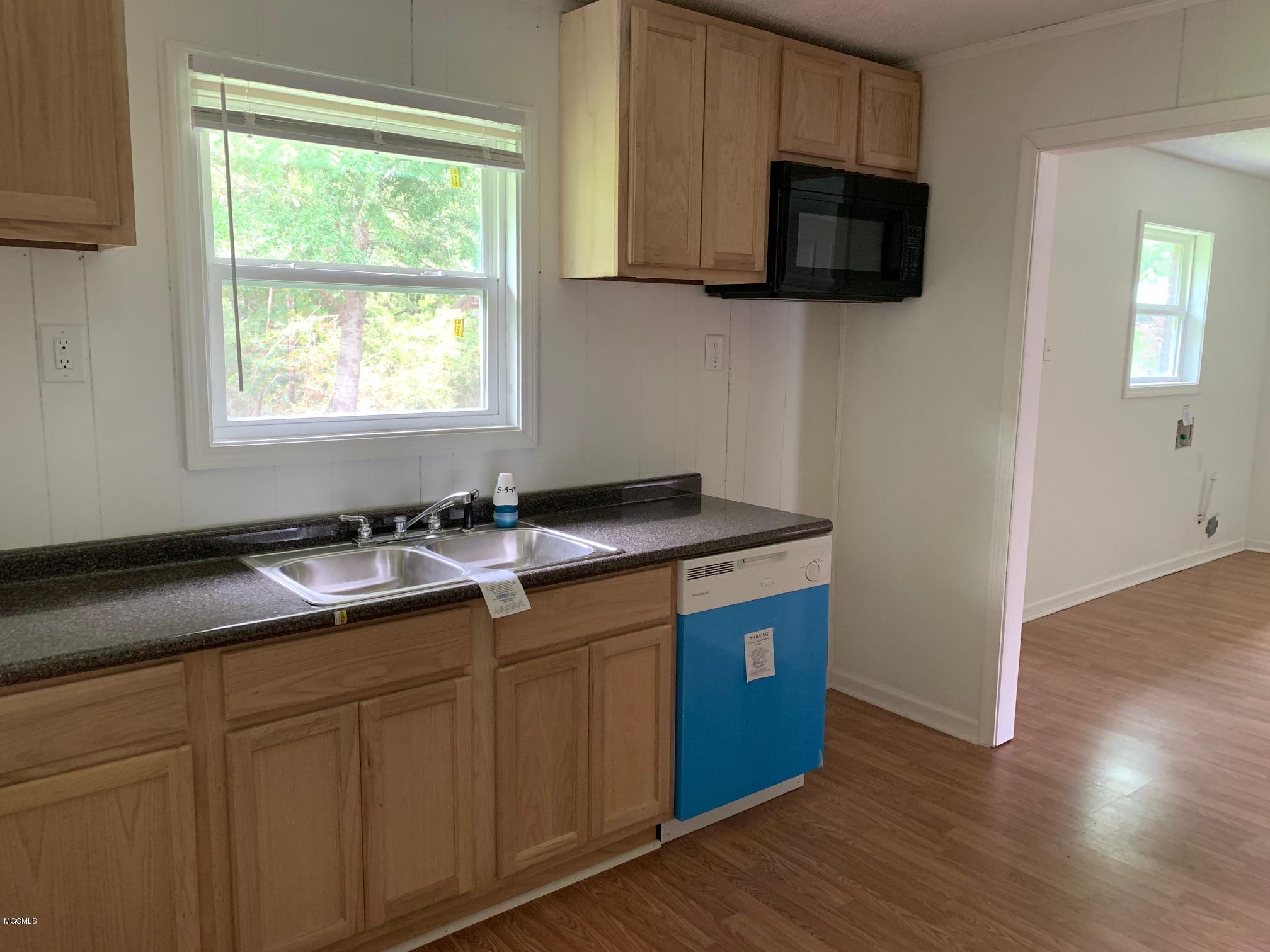 23513 Shavers Road Saucier, MS 39574 - Photo 1 of 16 kitchen1