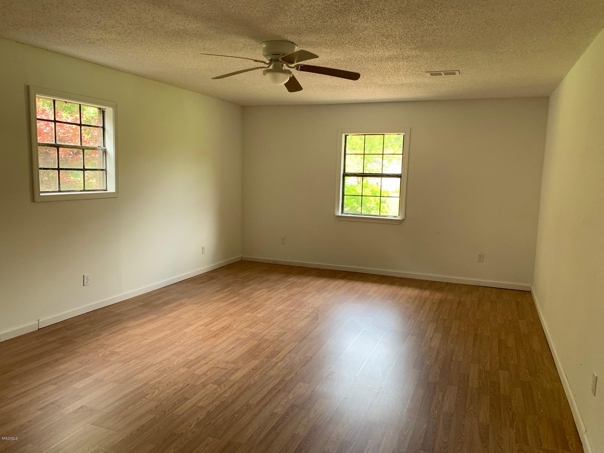 23513 Shavers Road Saucier, MS 39574 - Photo 4 of 16 living