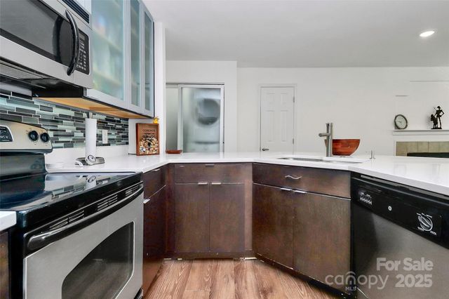 $244,000 | 509 North Graham Street, Unit 2A, Charlotte, NC 28202