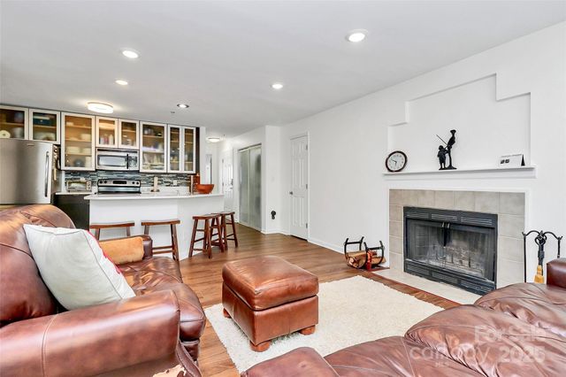 $244,000 | 509 North Graham Street, Unit 2A, Charlotte, NC 28202