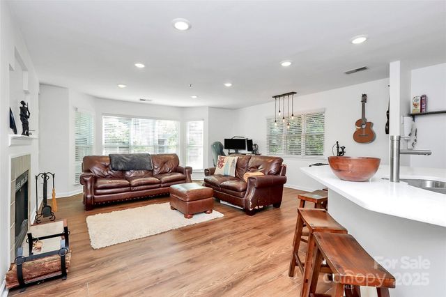 $244,000 | 509 North Graham Street, Unit 2A, Charlotte, NC 28202