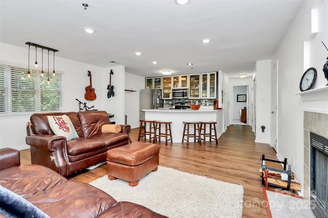 $244,000 | 509 North Graham Street, Unit 2A, Charlotte, NC 28202