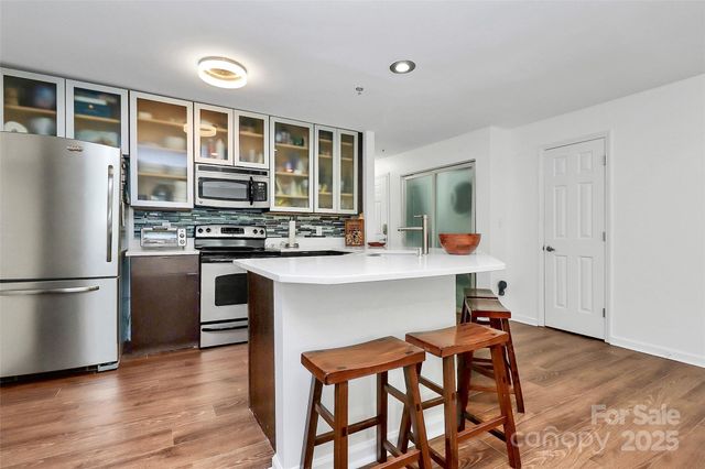 $244,000 | 509 North Graham Street, Unit 2A, Charlotte, NC 28202