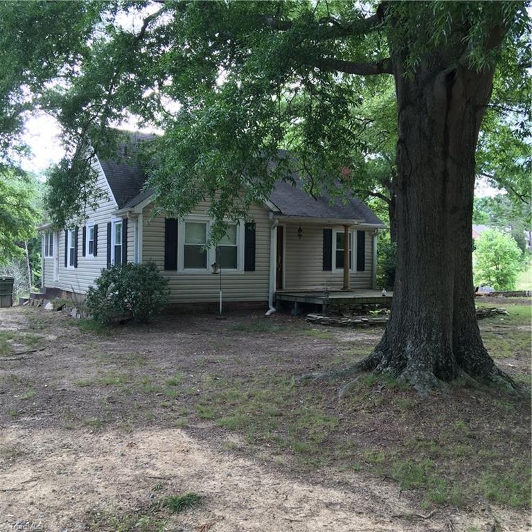 1256 Calvin Sowers Road Lexington, NC 27295 - Photo 1 of 12 Front View with Beautiful Trees