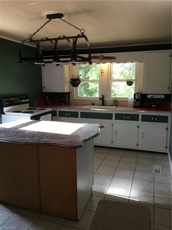 1256 Calvin Sowers Road Lexington, NC 27295 - Photo 8 of 12 Another view of the Kitchen