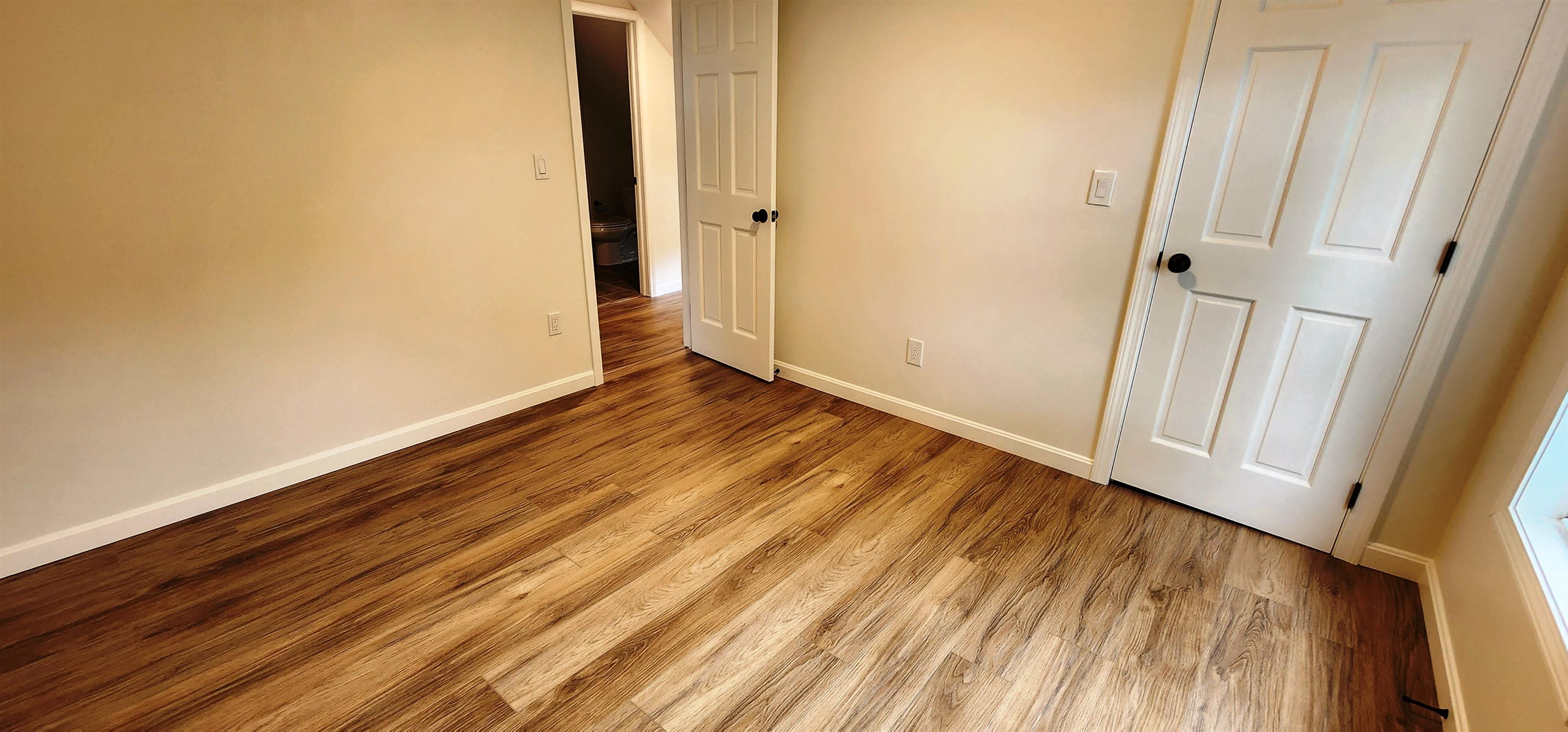 41 Foster Street Barre, VT 05641 - Photo 3 of 27