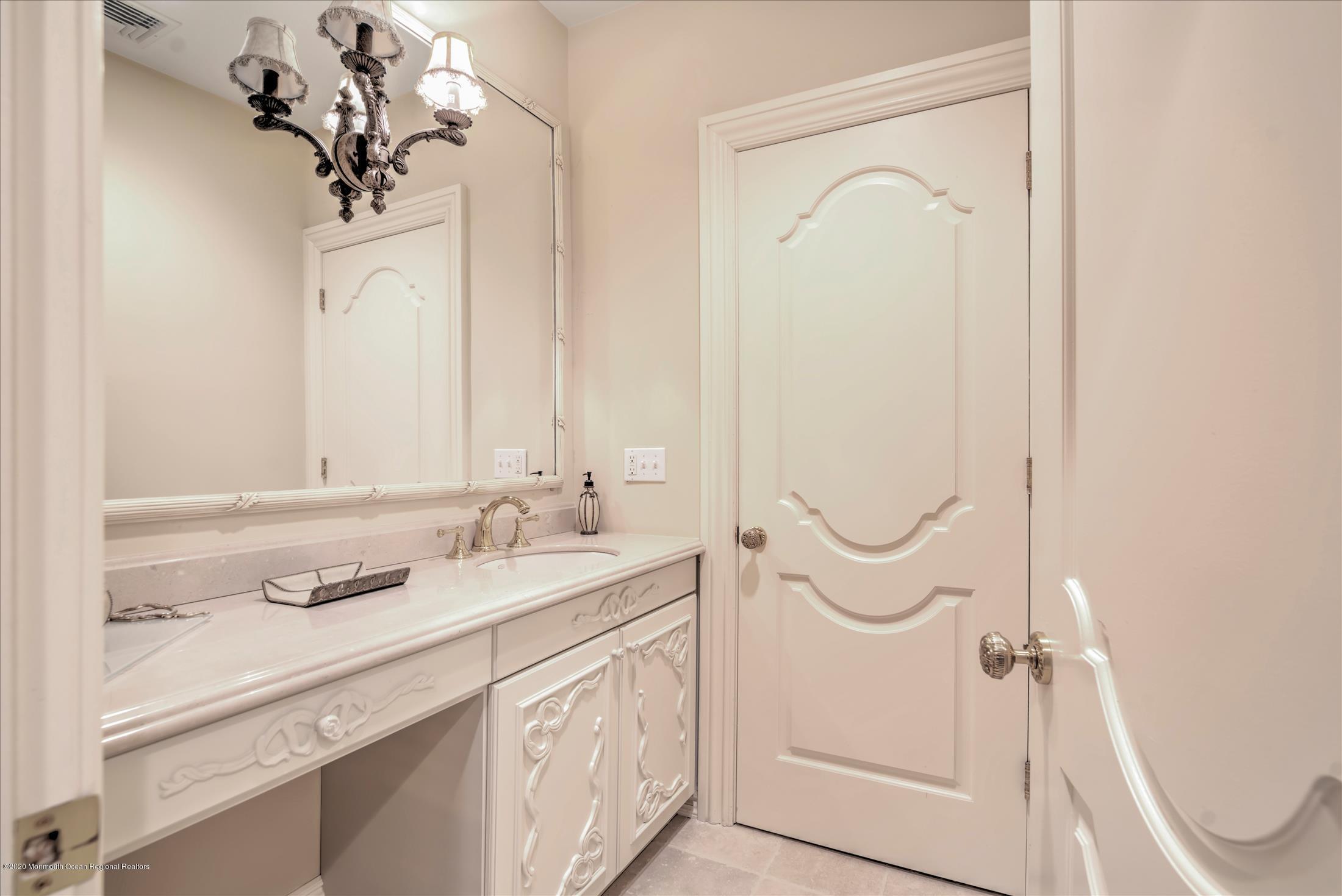 35 Rancho Polo Colts Neck, NJ 07722 - Photo 42 of 56 JACK AND JILL BATHROOM (3)