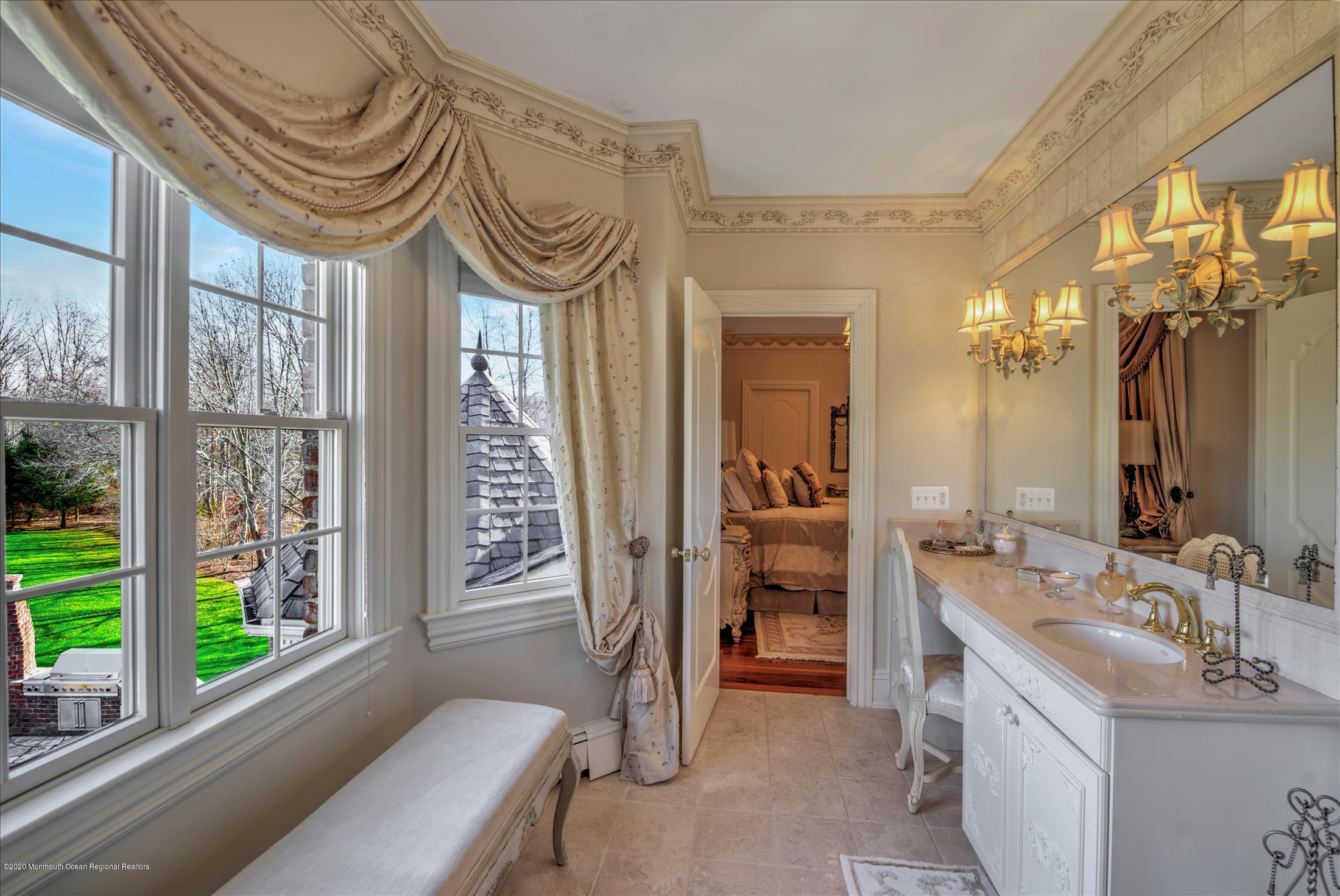 35 Rancho Polo Colts Neck, NJ 07722 - Photo 45 of 56 EN SUITE BATHROOM (2)