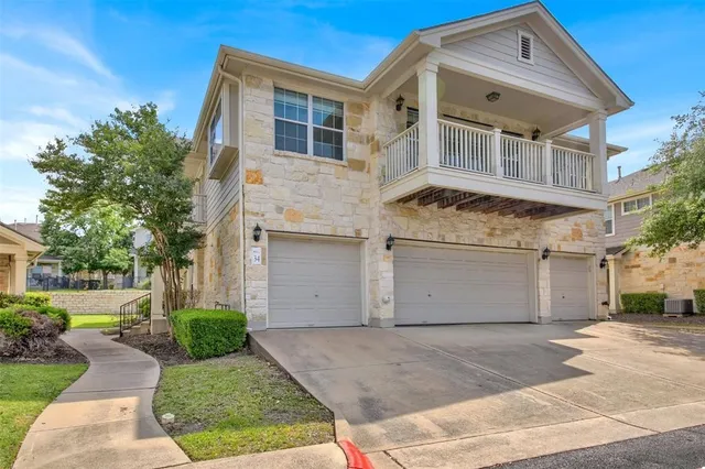 $1,575 | 1900 Scofield Ridge Parkway, Unit 3401, Austin, TX 78727