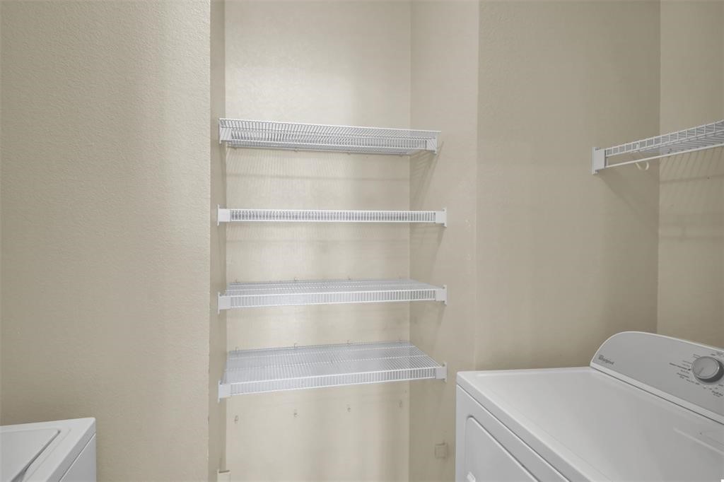 1900 Scofield Ridge Parkway, Unit 3401 Austin, TX 78727 - Photo 21 of 37 a view of an empty room